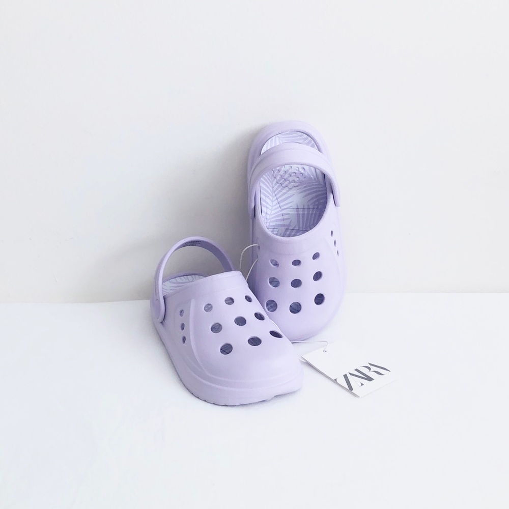 Zara toddler girl water clogs size 9.5